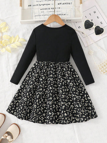 Young Girl Solid Color Knit Round Neck Patchwork Floral Casual Dress