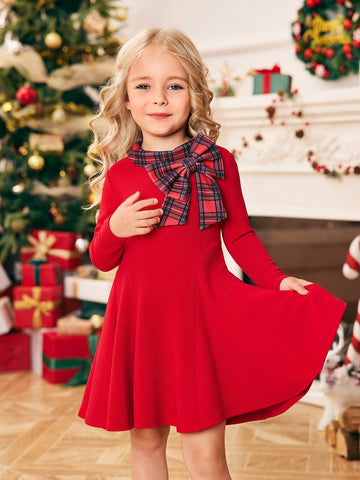 Young Girl Solid Color Knitted Round Neck Plaid Patchwork Dress