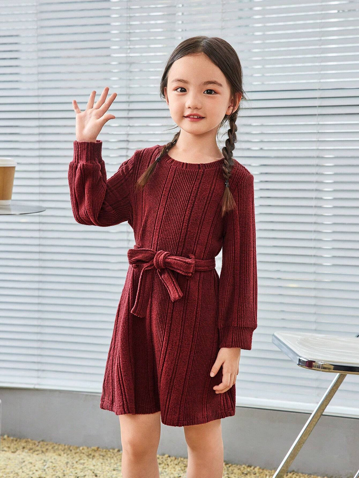 Young Girl Solid Color Round Neck Fitted Casual Knit Dress