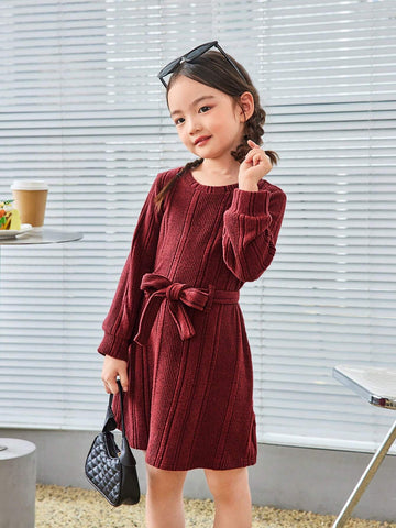 Young Girl Solid Color Round Neck Fitted Casual Knit Dress
