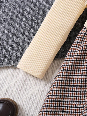 Young Girl Solid Color Round Neck Patchwork Woven Fitted Dress With Hood