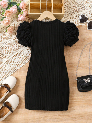 Young Girl Solid Color Round Neck Short Sleeve Simple Casual Dress