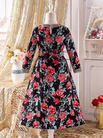 Young Girl Solid Color V-Neck Long Sleeve Simple Casual Dress