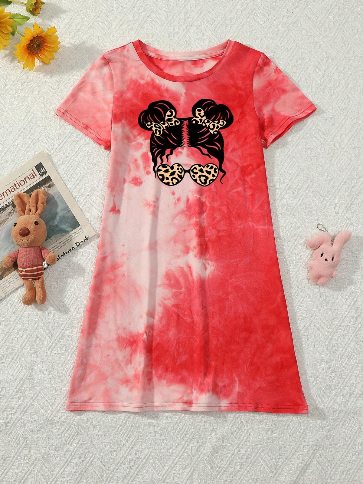 Young Girl Tie Dye & Figure Graphic Tee Dress For Summer
