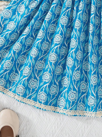 Young Girl Two-Piece Set, Cute And Casual Digital Print Top And Short Lace Skirt Retro Style Outfit, Summer