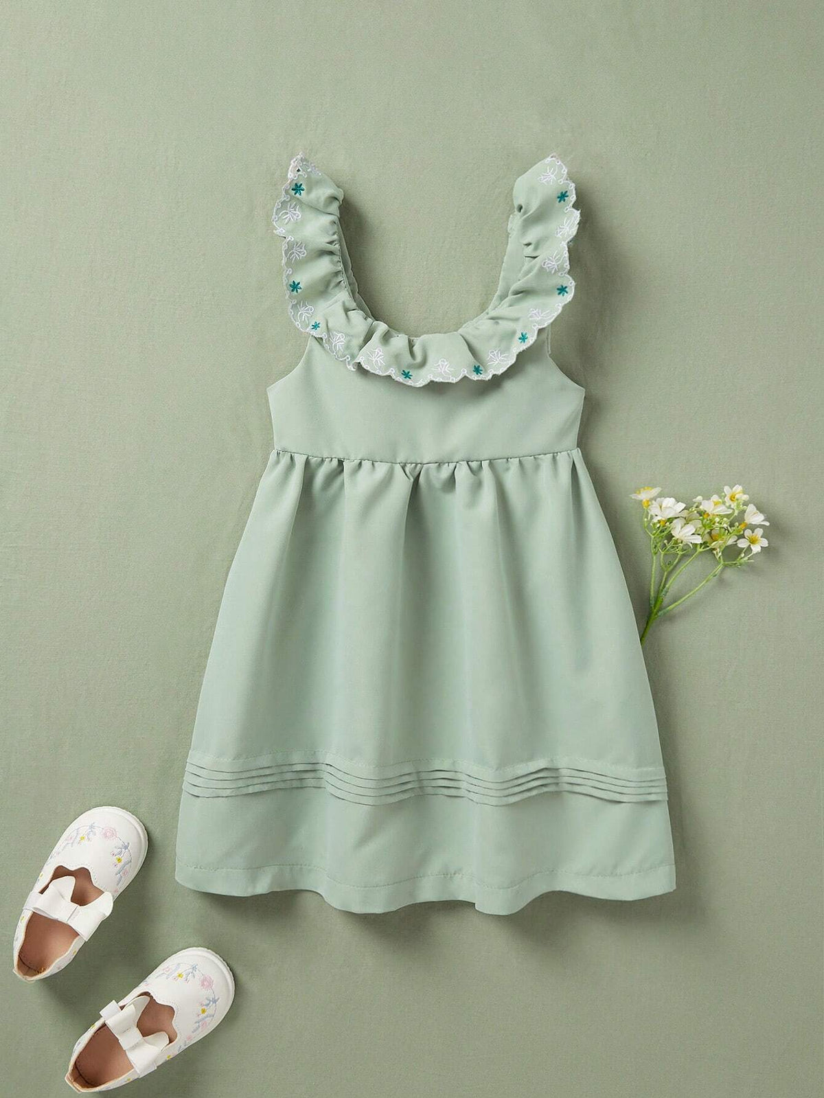 Young Girl Vacation Beautiful Casual Elegant Fresh Simple Dress