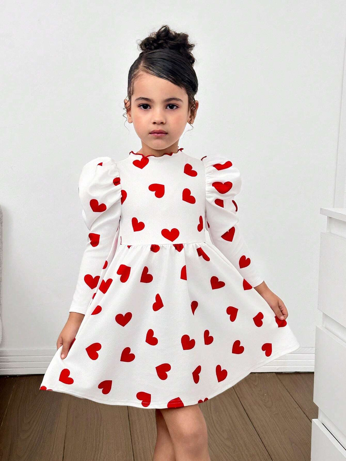 Young Girl Valentine's Day Heart Print Round Neck Long Sleeve Casual Dress