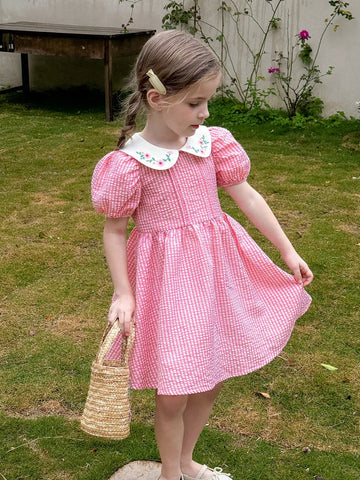 Young Girl Woven Color-Contrast Baby Collar Puff Sleeve Fitted Casual Dress