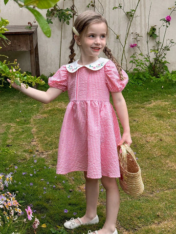 Young Girl Woven Color-Contrast Baby Collar Puff Sleeve Fitted Casual Dress