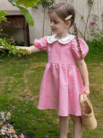 Young Girl Woven Color-Contrast Baby Collar Puff Sleeve Fitted Casual Dress