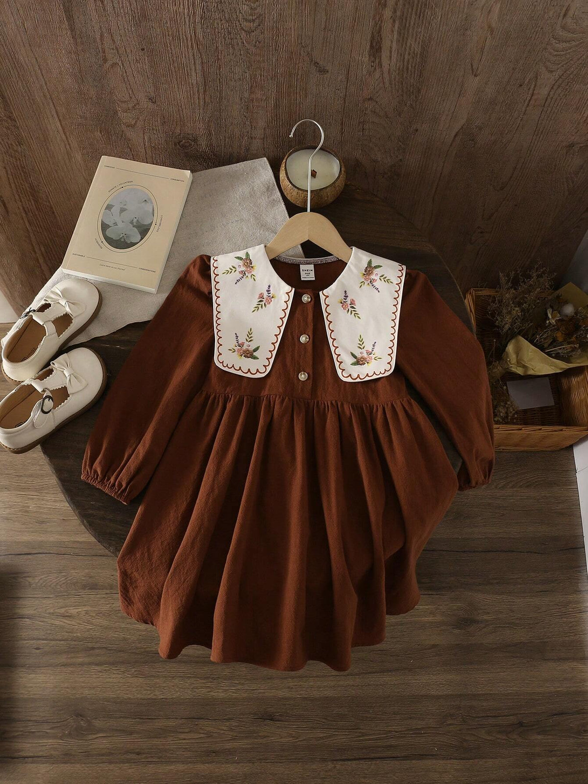 Young Girl Woven Solid Color Dolly Neck Loose Casual Dress