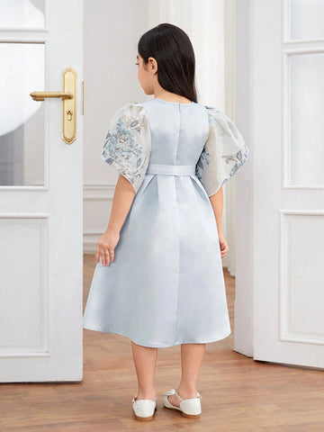 Young Girl Woven Solid Color Round Neck Patchwork Floral Petal Sleeve One-Piece Dress