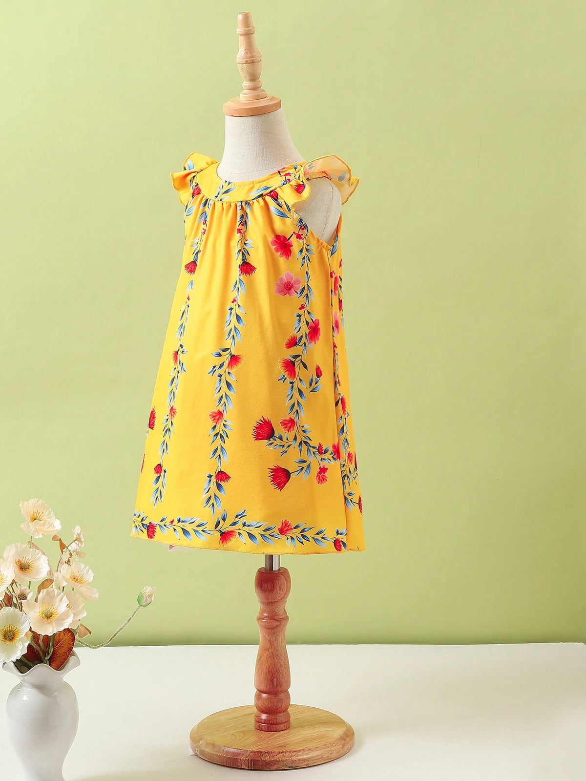Young Girl Yellow Floral Casual Spring Break Cap Sleeve Dress