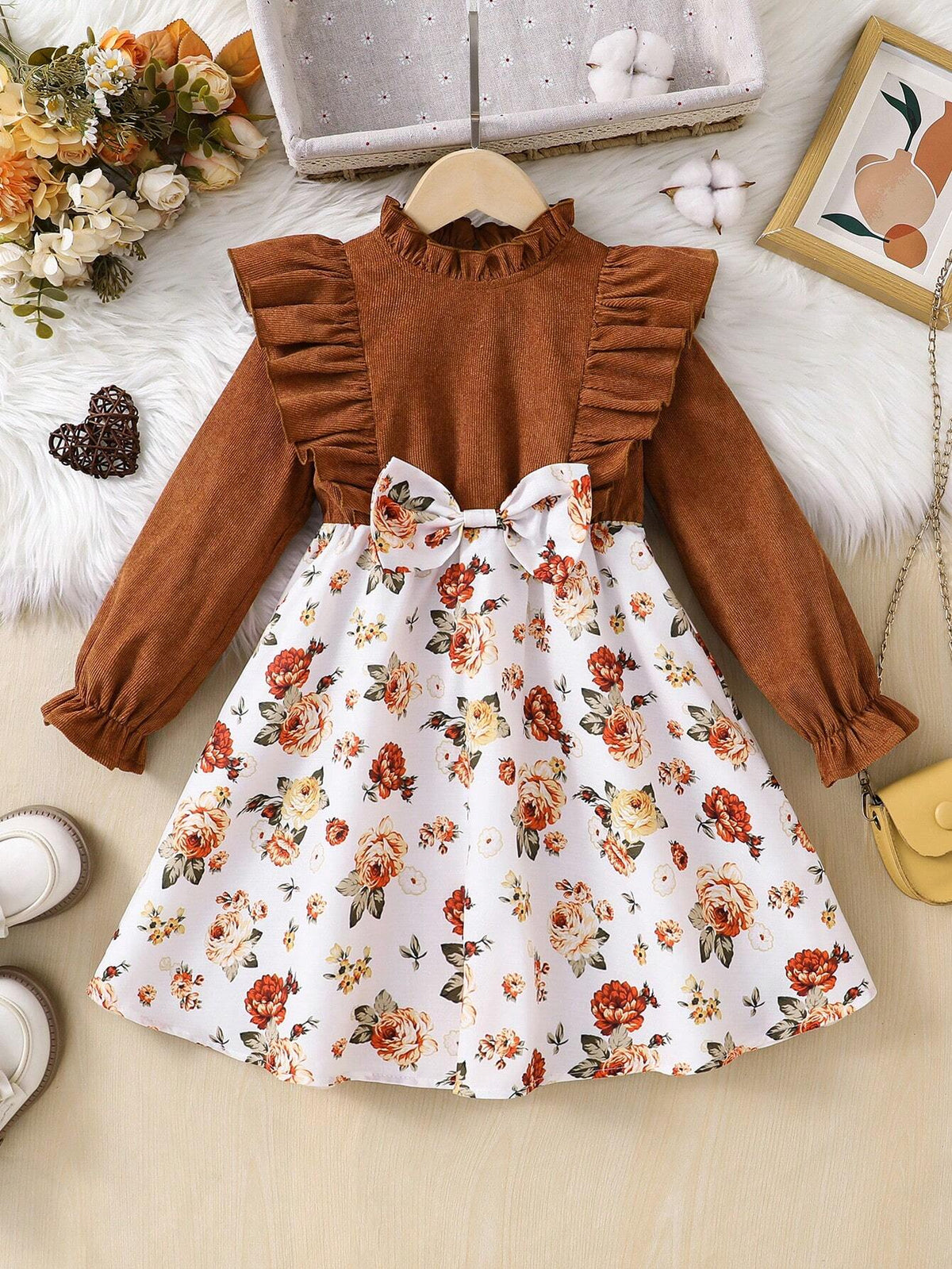 Young Girl's And Young Girl's Floral Patchwork Corduroy Dress, Suitable For Casual Everyday Wear, Autumn/Winter