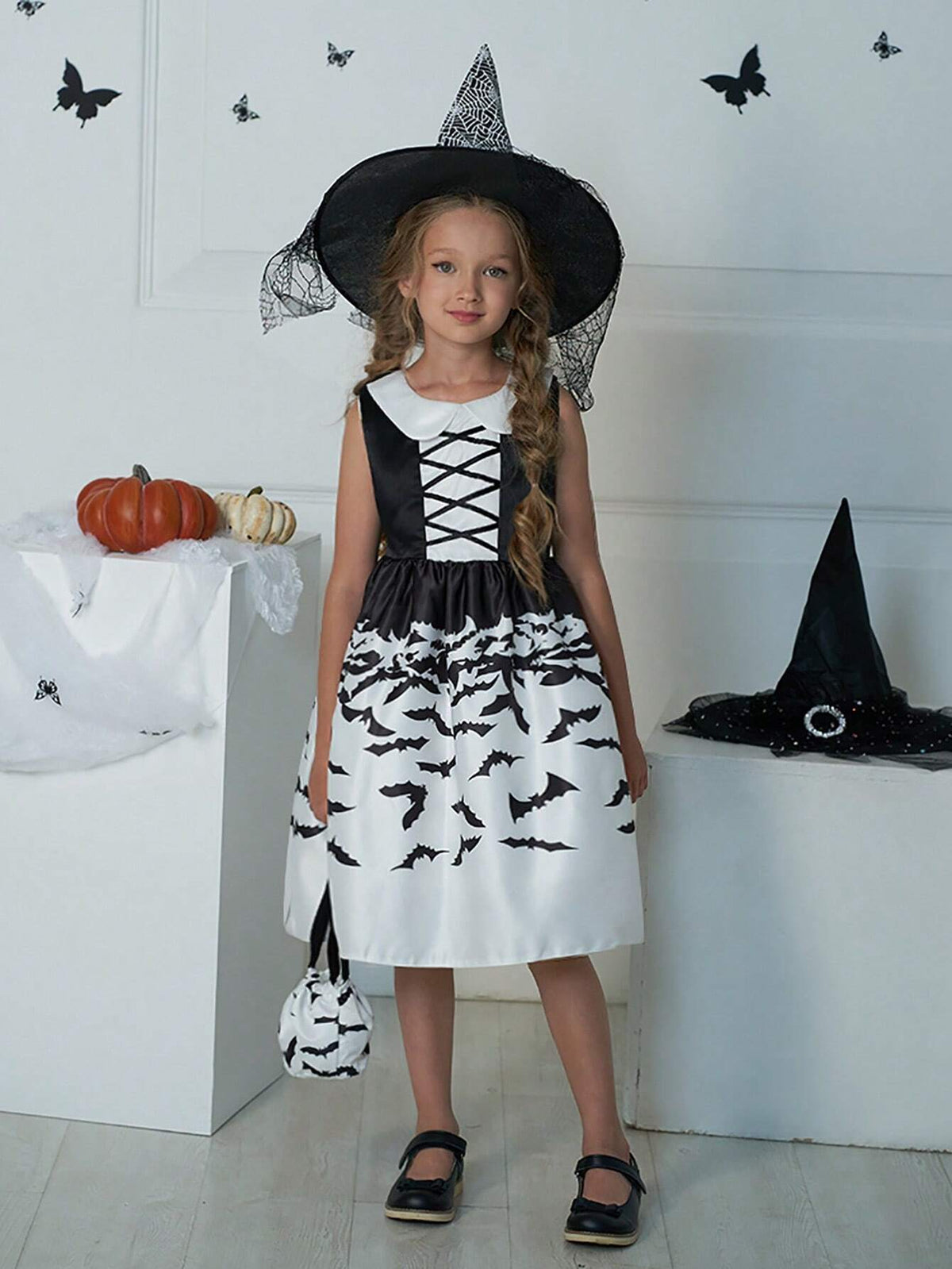 Young Girls Black & White Contrast Bat Pattern Halloween Party Princess Dress