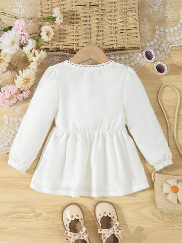 Young Girls' Casual Cute 3D Floral Half-Placket Ruffle Collar Long Sleeve Blouse