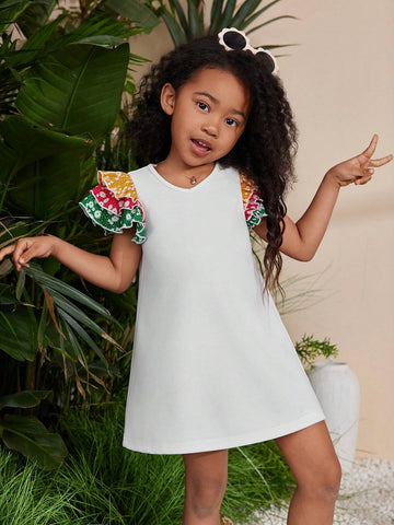 Young Girls' Casual Printed V-Neck Ruffle Hem Dress With Decorative Border