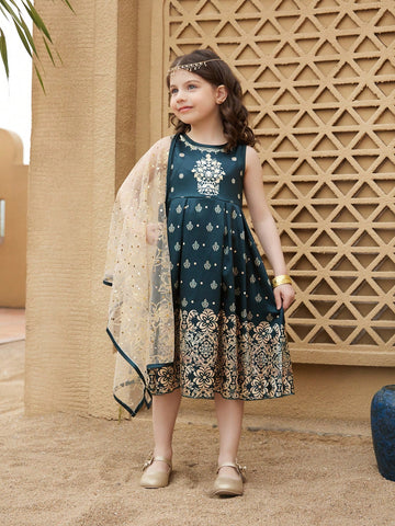 Young Girls' Casual Sleeveless Shift Dress, Simple And Fashionable For Everyday Wear