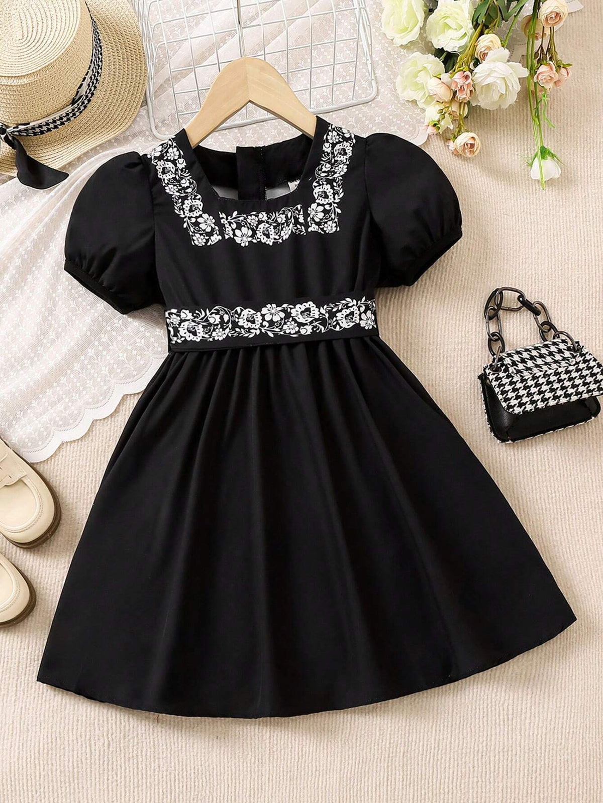 Young Girls' Conservative Short Sleeve Black Base White Floral Print Midi Dress For Summer
