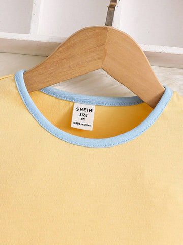 Young Girl's Cute And Comfortable Knitted Color-Block Long-Sleeve Round Neck Holiday Dress ,Autumn And Winter