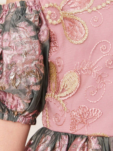 Young Girls' Cute Off-The-Shoulder V-Neck Jacquard Dress With Woven Stripe Detail