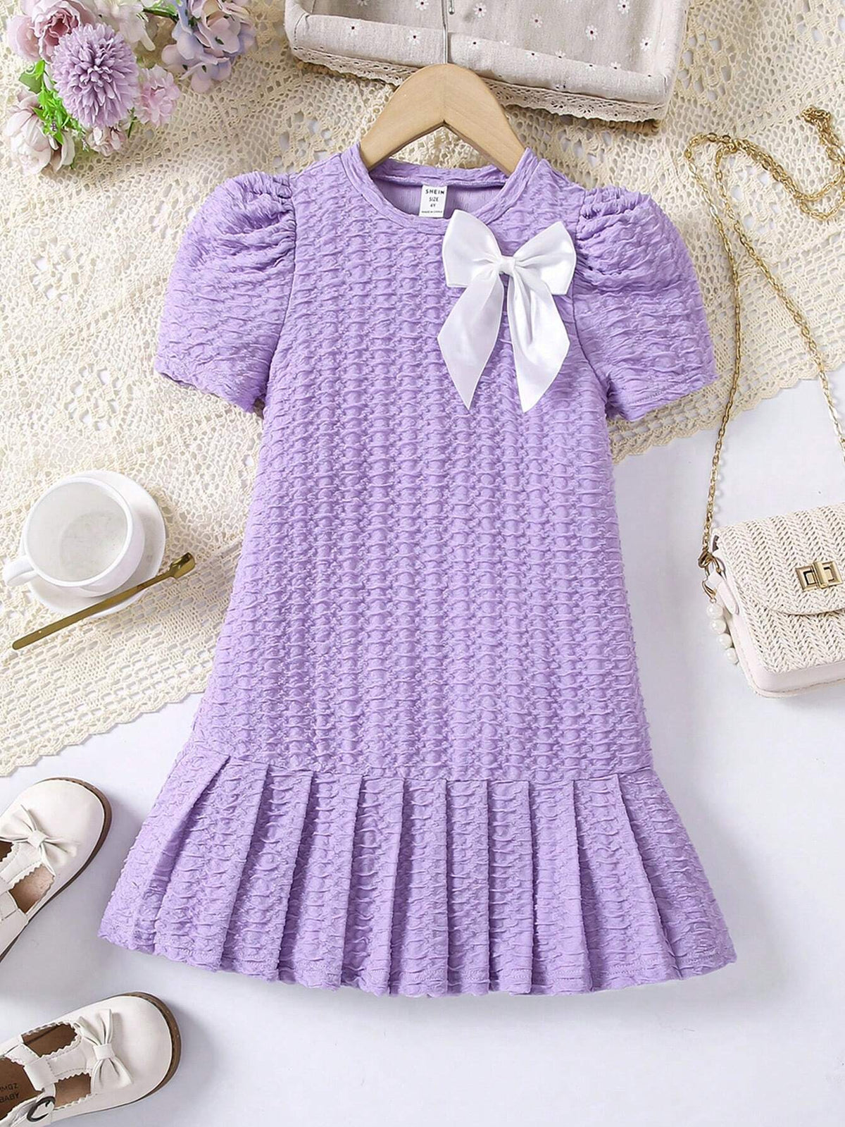 Young Girls' Elegance Short Sleeves Pleated Round Neck Dress