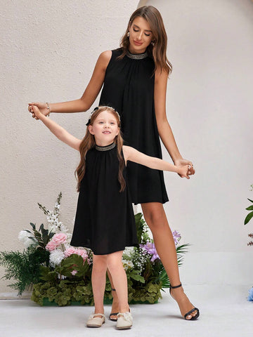 Young Girl's Elegant Weaving Dress With Chain Tape Decoration On The Collar