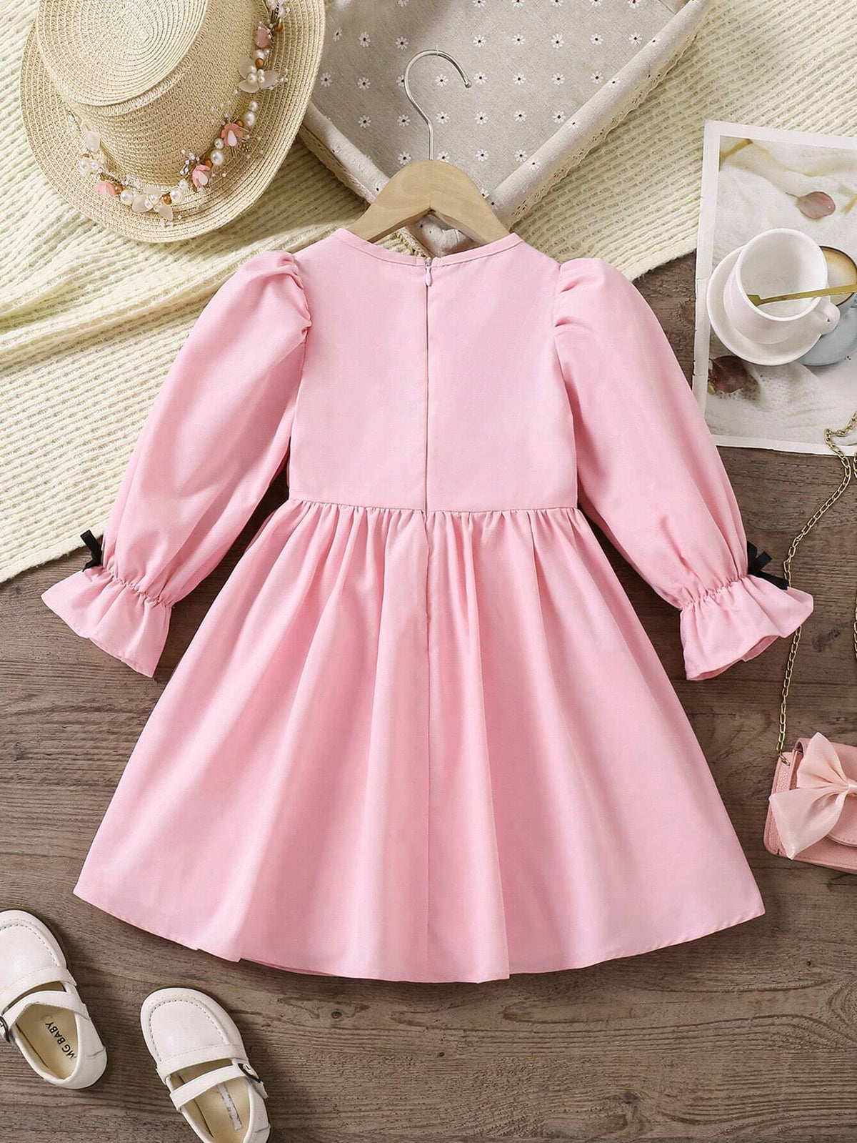 Young Girls' Fashion Basic Sweet Elegant Fitted Velvet Dress, Sparkling Gold Coated Fabric Suitable For Outing, Shopping, Holiday, Party, Daily Wear, Spring, Autumn, Winter, Sweet Cute Girl Fitted Long Sleeve Dress