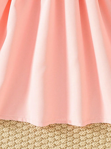 Young Girls' Fashionable Color Block Bubble Sleeve Dress With Cute Design