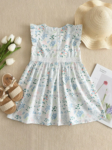 Young Girl's Floral Print Splice Lace Hem Flutter Sleeve Dress