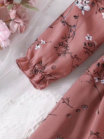 Young Girls' Floral Printed Dress With Flare Sleeves, Ruffle Hem And Lotus Leaf Collar