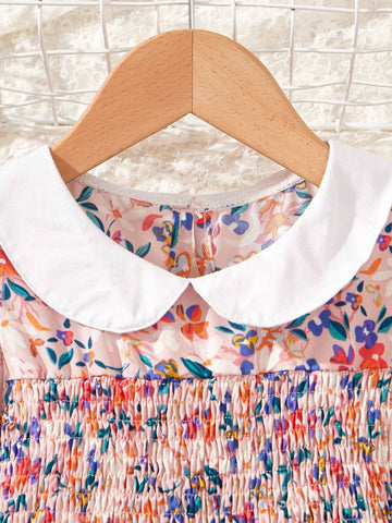 Young Girl's French Style Sweet And Elegant Countryside Floral Print Peter Pan Collar Dress, Suitable For Weekend Travel, Picnic And Beach Vacation