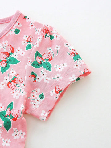 Young Girls' Fruit & Strawberry Print Comfortable Casual Princess Dress With Round Neckline, 2-7 Years Old