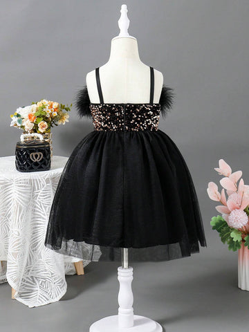 Young Girls' Glittery Splice Mesh Tulle Decorated Sleeveless Dress With Pom-Pom Trim