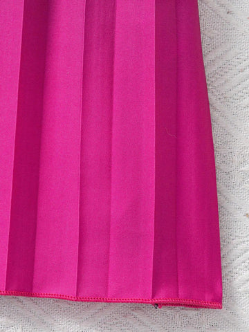 Young Girl's Gradient Colored Stand Collar Sleeveless Dress With Pleated Hem
