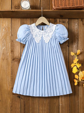 Young Girls' Holiday Casual Lace Panel Puff Sleeve Pleated Dress