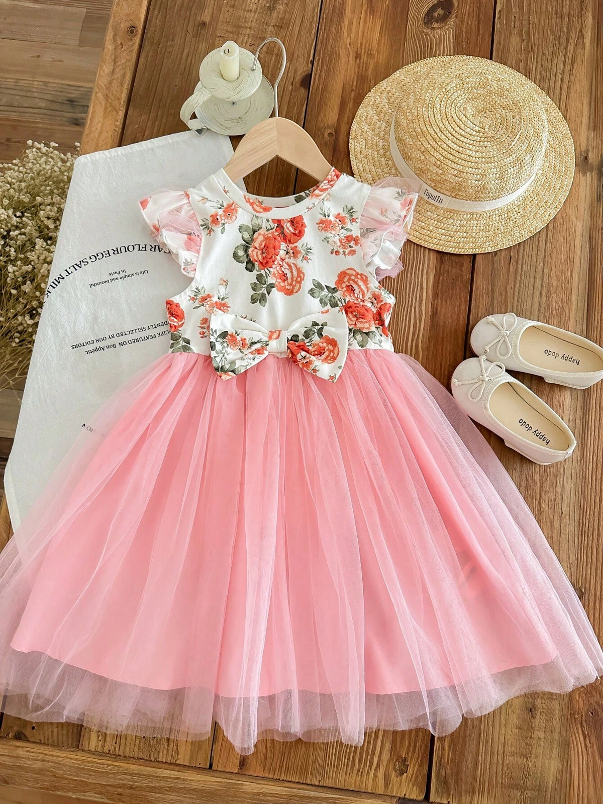 Young Girl's Knitted Floral Pattern Butterfly Bow Jointed Woven Mesh Spliced Dress