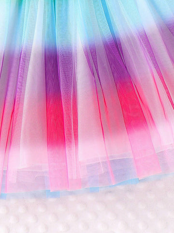 Young Girls' Lovely Holiday Unicorn Printed Color Gradient Tulle Splice Sweet Dress