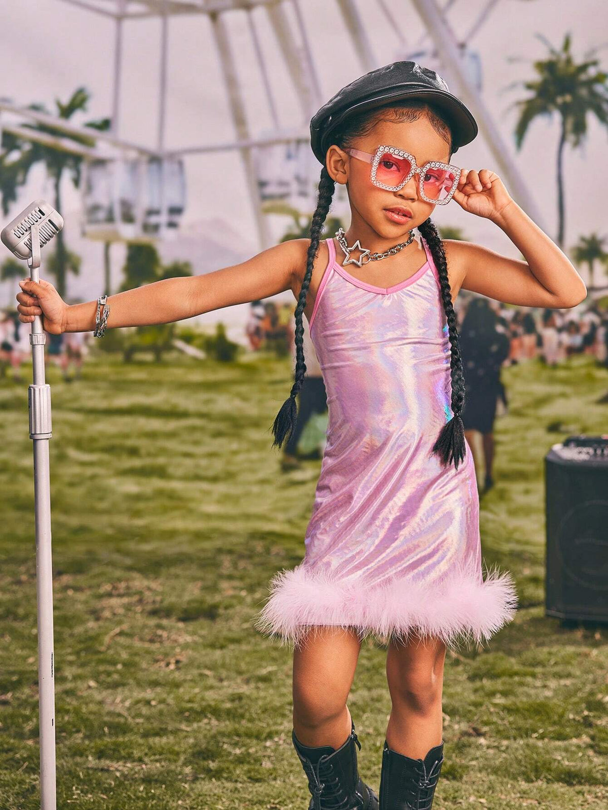 Young Girls' Romantic Pink Laser Holographic Silver Foil & Furry Splice Cami Dress Suit For Daily, Festival, Summer