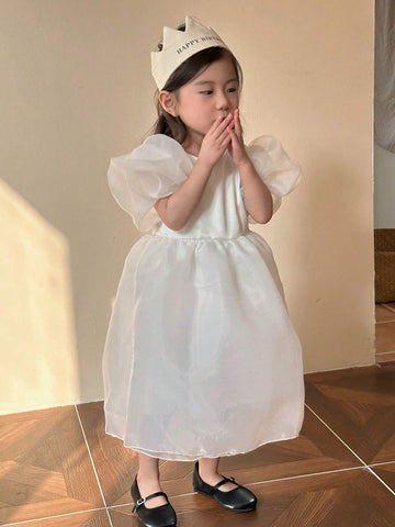 Young Girls' Round Neck Puff Sleeve Dress