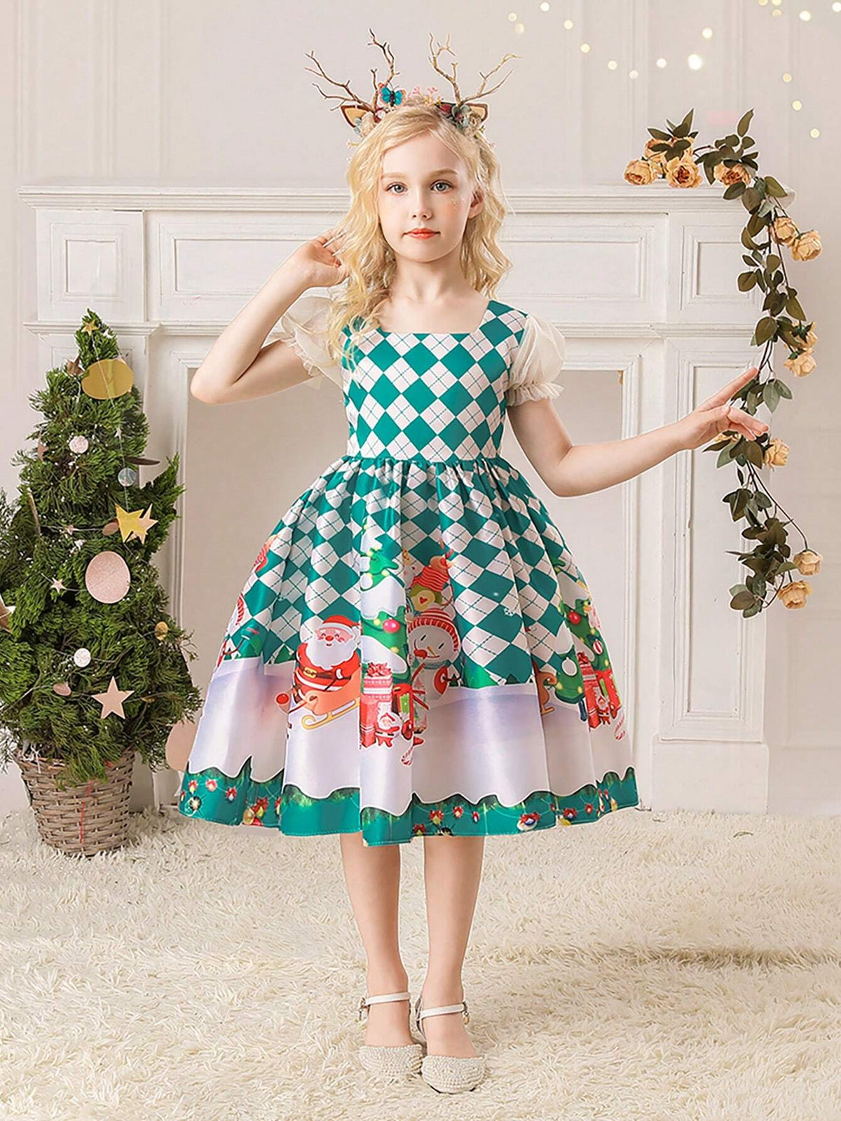 Young Girls Santa Claus & Reindeer Pattern Party Dress For Holiday Banquet, Fabric Pattern Random Cut