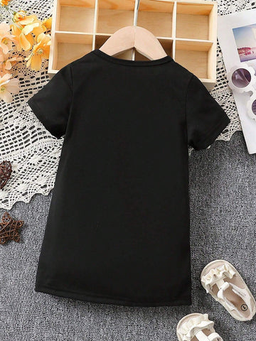Young Girls' Short Sleeve Cartoon & Heart Printed T-Shirt Dress