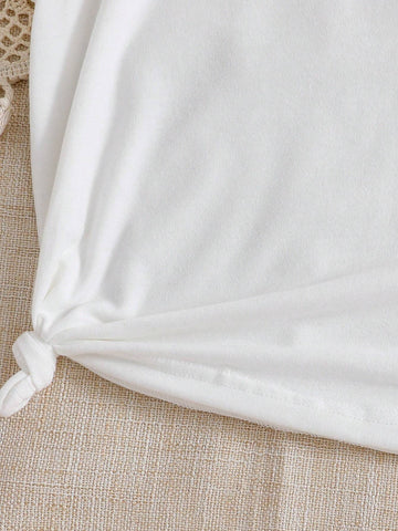 Young Girl's Short Sleeve Top With Letter Print & Ruffle Trim And Floral Printed Shorts