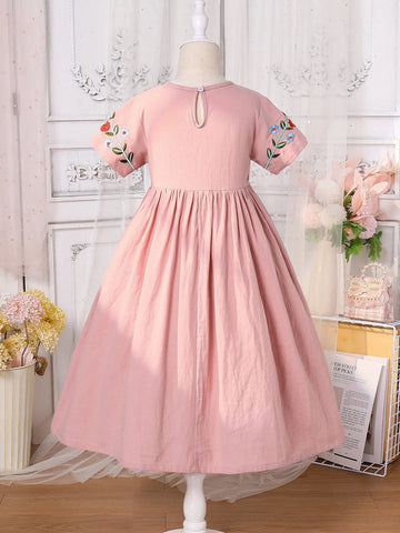 Young Girls' Simple Daily Dress With Flower Embroidery Decoration