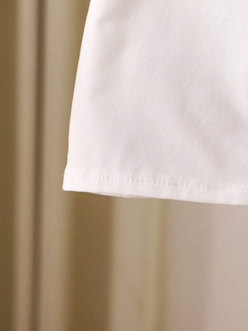 Young Girls' Simple Flower Embroidered Puff Sleeve Shirt