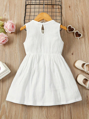 Young Girl's Sleeveless Lace Dress With Bow