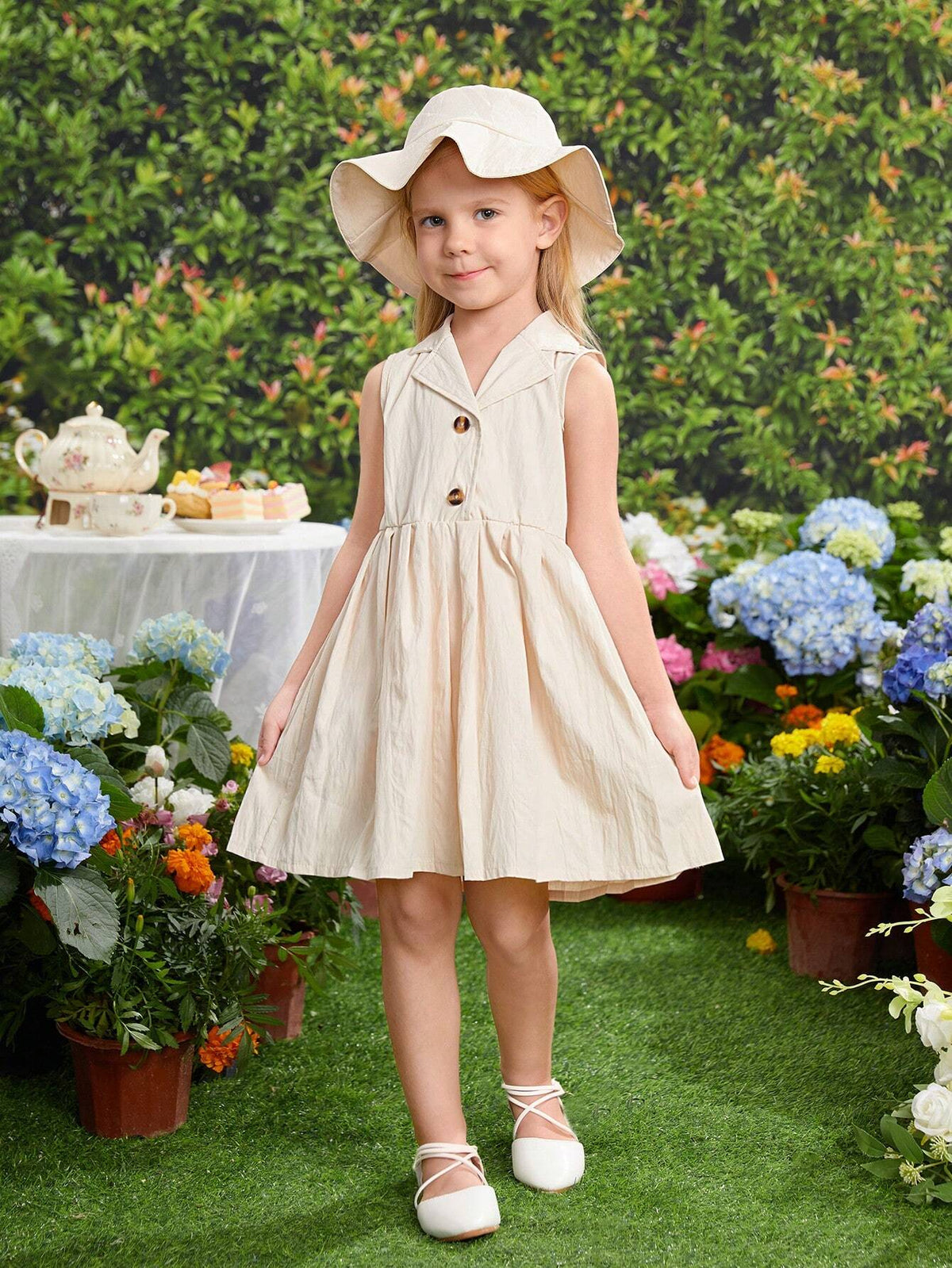 Young Girls' Sleeveless Lapel Collar Pleated Hem Dress