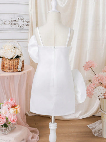 Young Girl's Solid Color Strapless Dress With 3d Floral Design