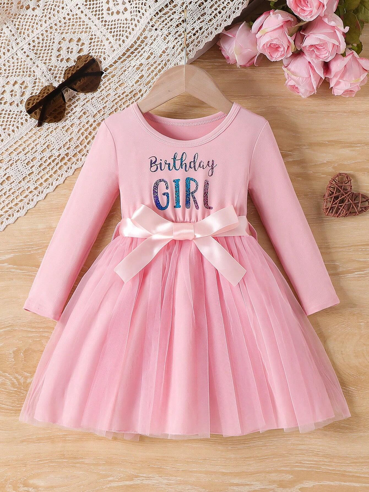 Young Girls' Stylish Dress With Letter Print, Bow Belt And Long Sleeves