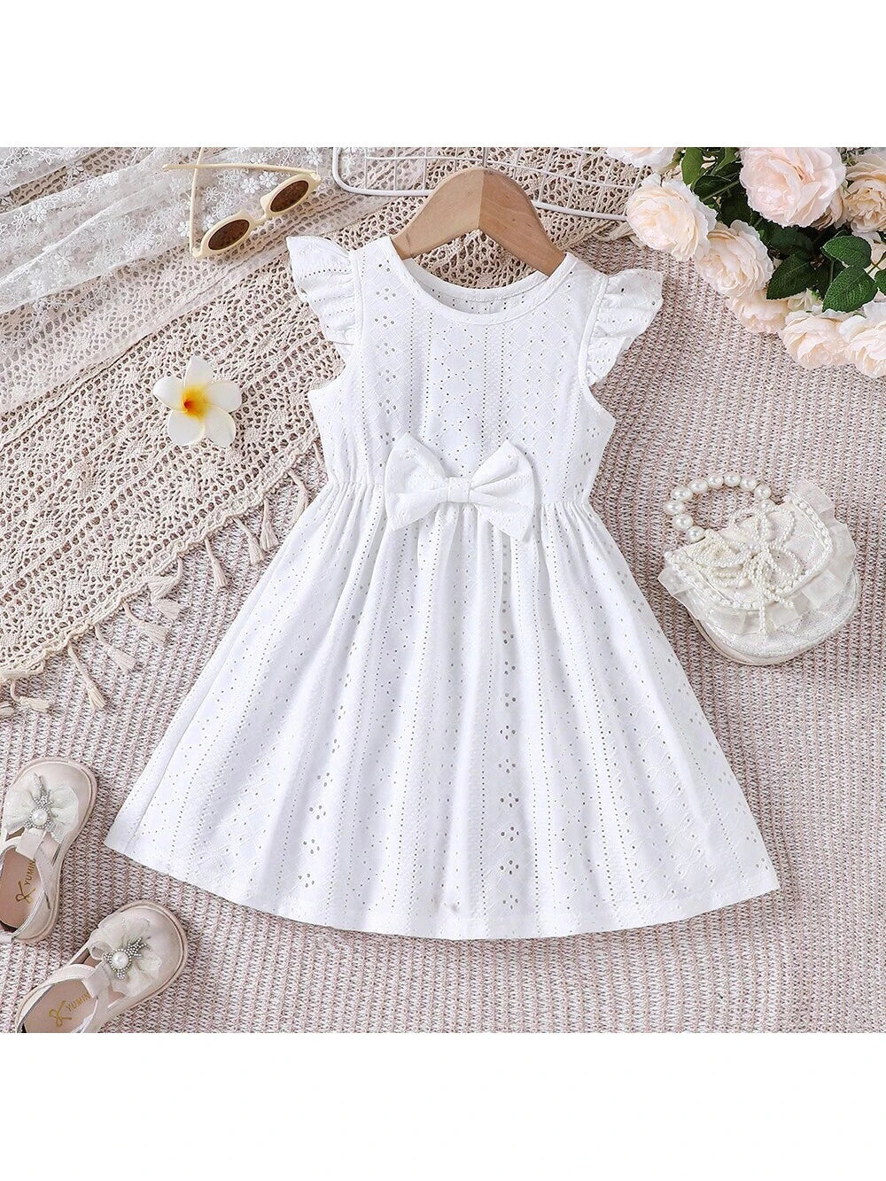 Young Girl's Summer Fashion Hollow Butterfly Bow Decorated Ruffle Hem Plus Dress